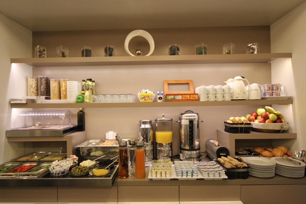 カールトン ホテル フランクフルト エクステリア 写真