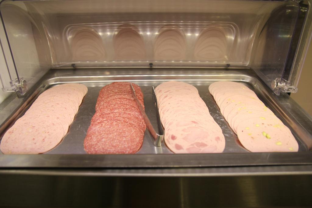 カールトン ホテル フランクフルト エクステリア 写真