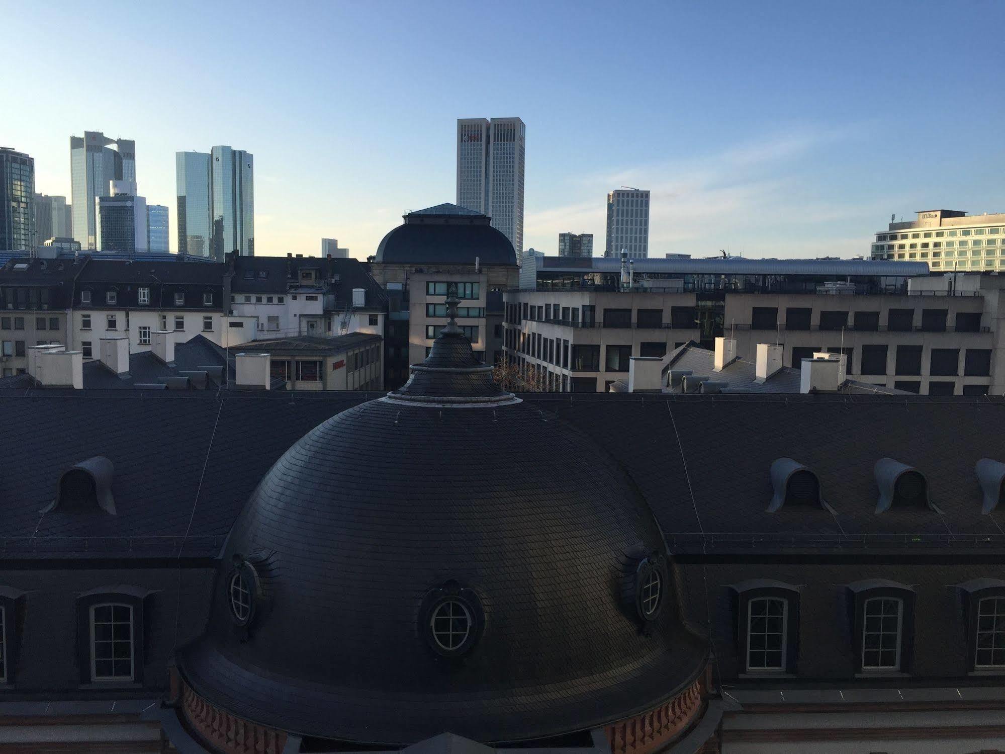 カールトン ホテル フランクフルト エクステリア 写真